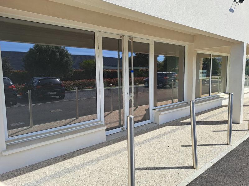 Local d'activités - 63 m²