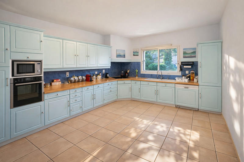 Villa - 153 m² - 6 pièces