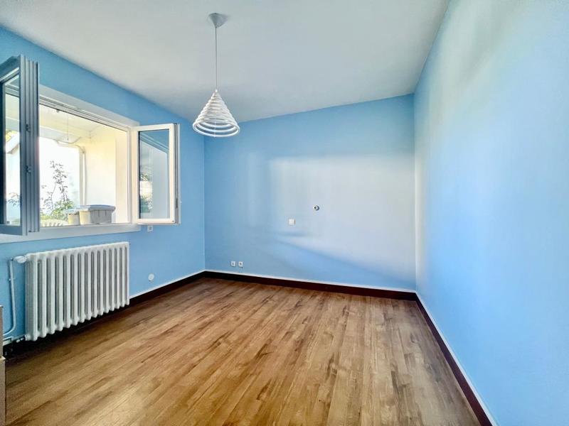 Maison - 185 m² - 5 pièces