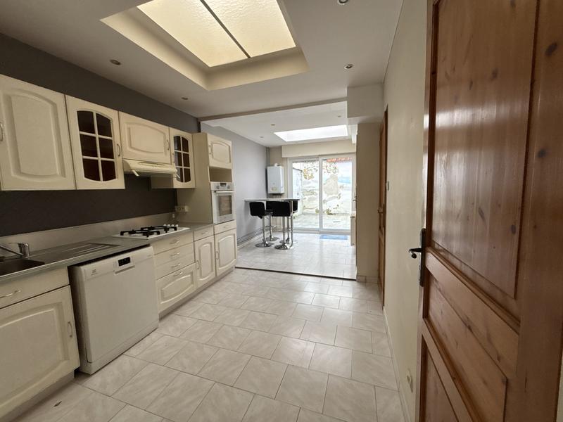 Maison - 83 m² - 4 pièces