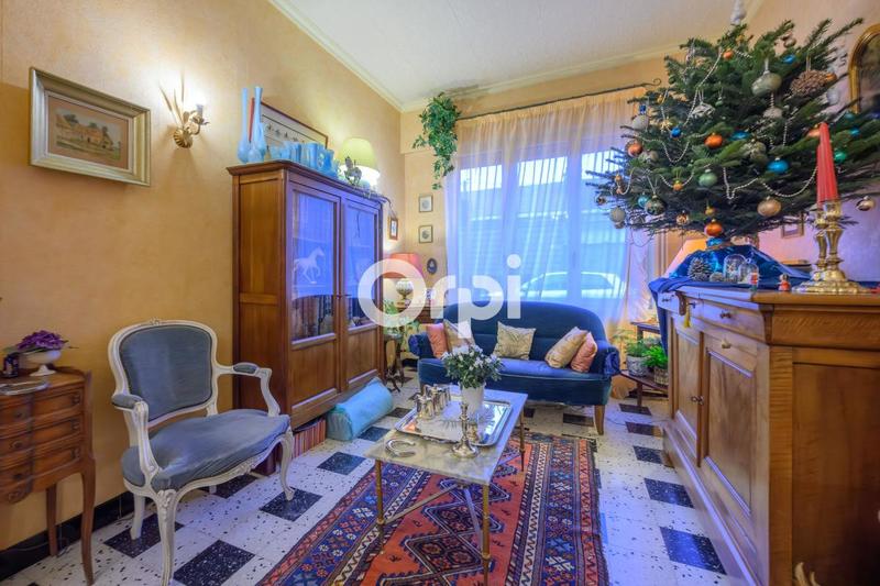 Maison - 99 m² - 4 pièces