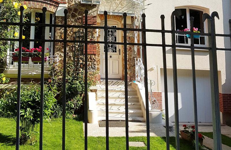 Maison - 140 m² - 6 pièces