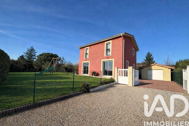 Maison - 121 m² - 5 pièces