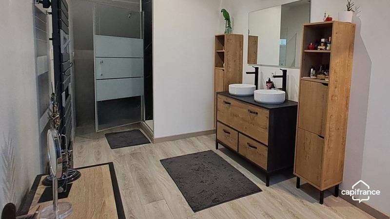 Maison - 170 m² - 6 pièces