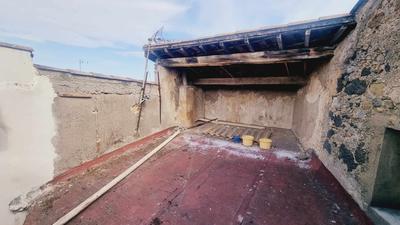 Maison - 250 m² - 6 pièces