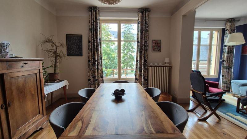 Appartement ancien - 113 m² - 6 pièces