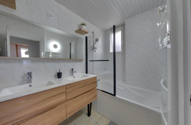 Appartement - 70 m² - 4 pièces