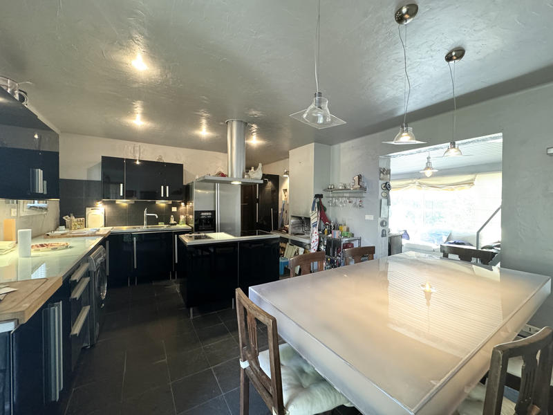 Villa - 96 m² - 4 pièces