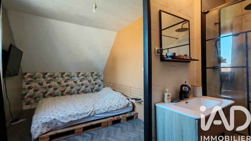 Maison - 104 m² - 6 pièces