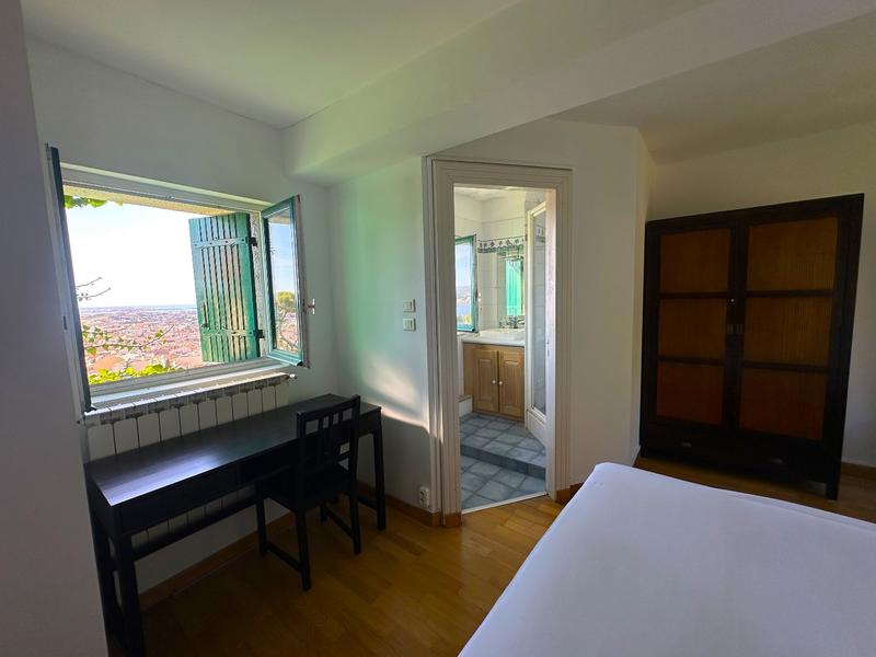 Maison - 98 m² - 5 pièces