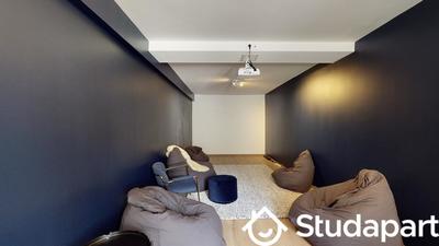 Chambre - 11 m² - 1 pièce