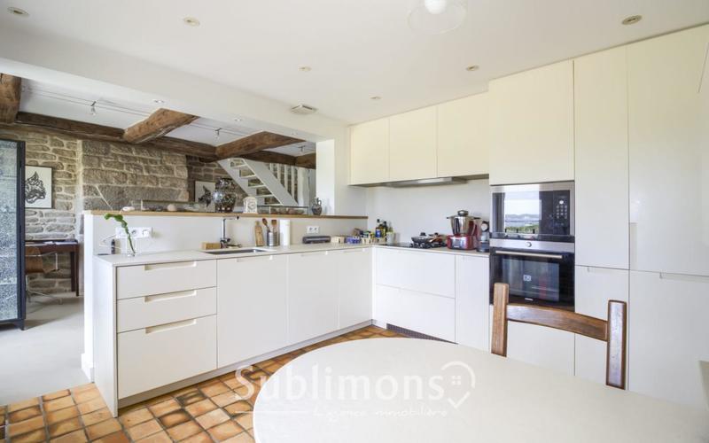 Maison en pierre - 139 m² - 6 pièces