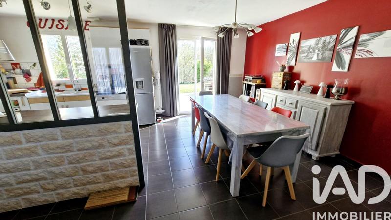 Maison - 80 m² - 5 pièces