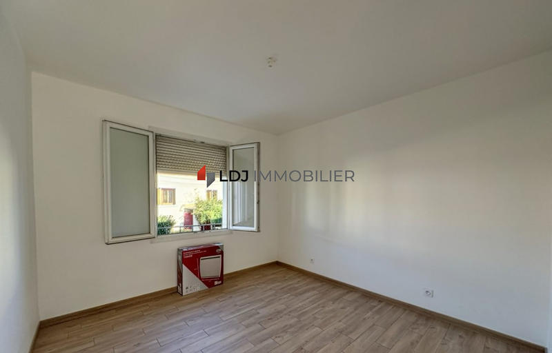 Appartement - 72 m² - 4 pièces
