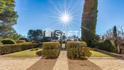 Maison - 500 m² - 10 pièces