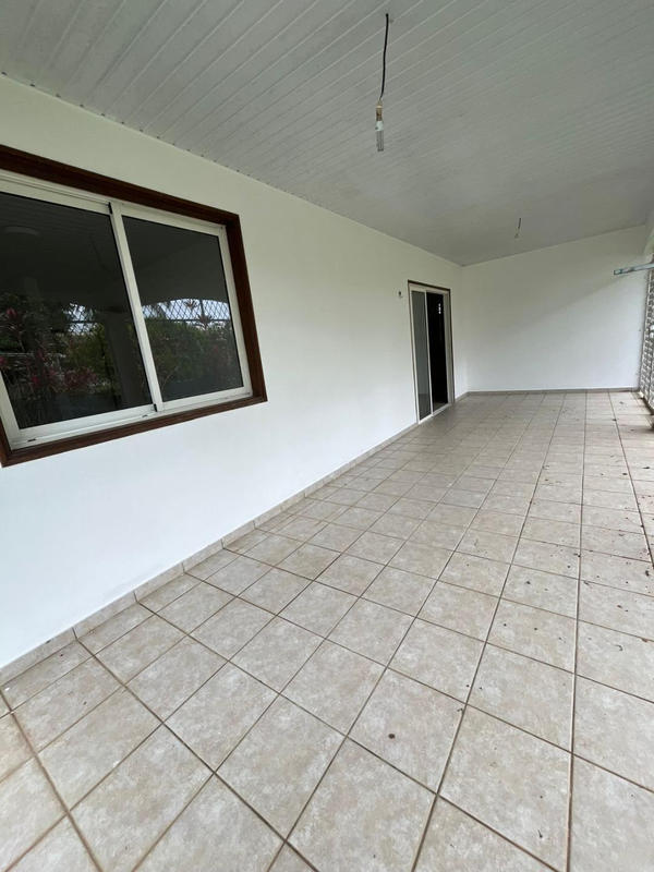 Maison - 138 m² - 4 pièces