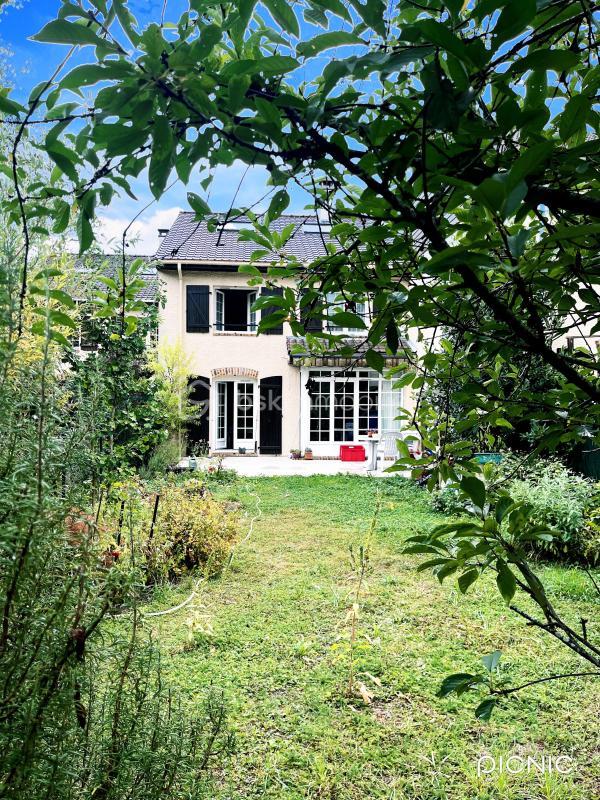 Pavillon - 125 m² - 6 pièces