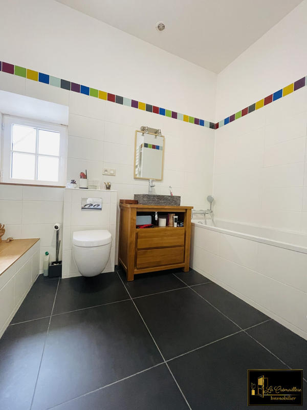 Maison - 178 m² - 6 pièces