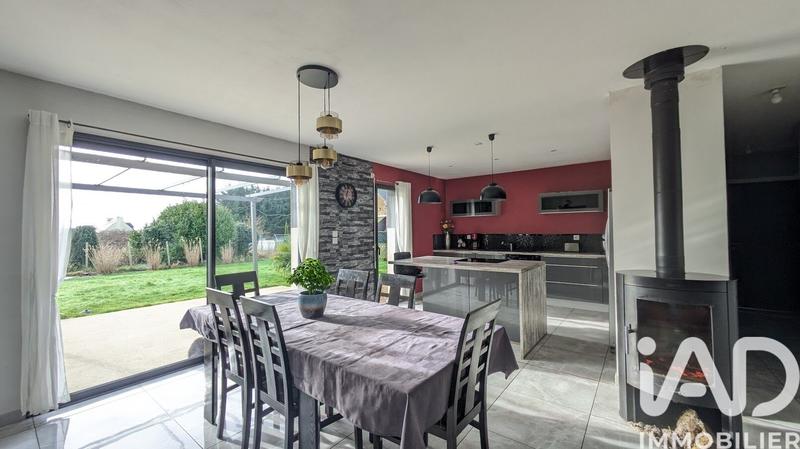 Maison - 138 m² - 6 pièces