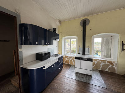 Maison - 84 m² - 4 pièces