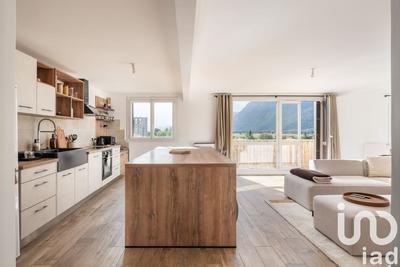 Appartement - 107 m² - 4 pièces