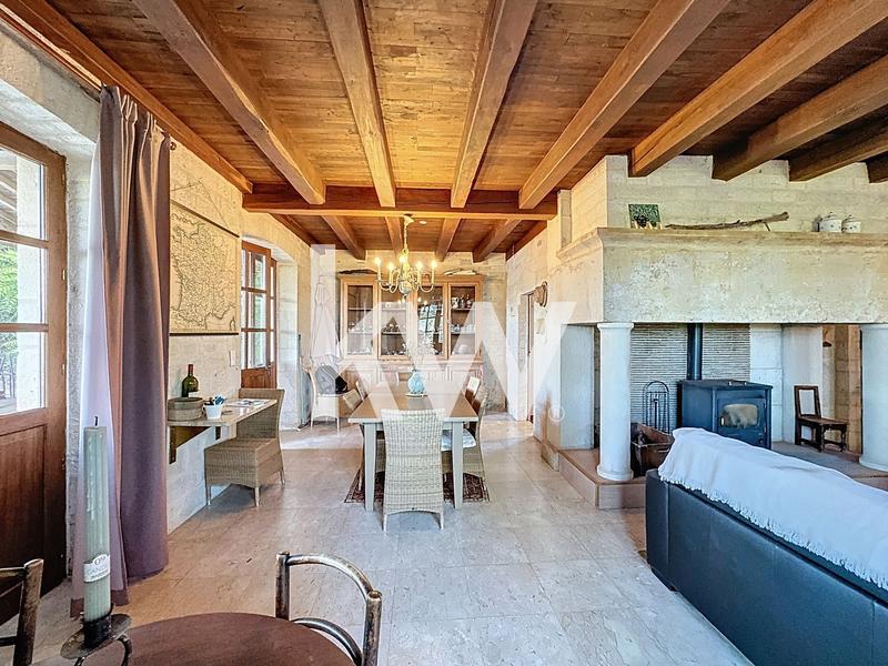 Maison - 140 m² - 7 pièces