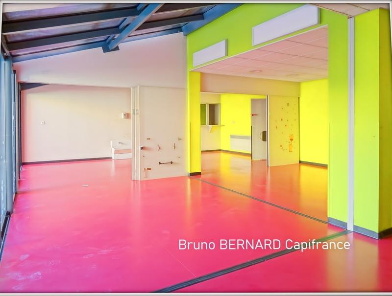 Local commercial - 390 m² - 10 pièces