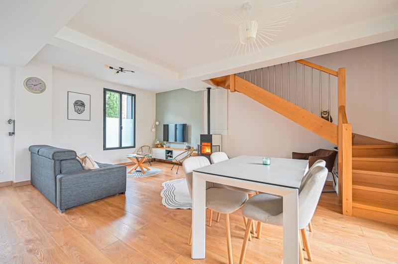 Appartement - 85 m² - 4 pièces