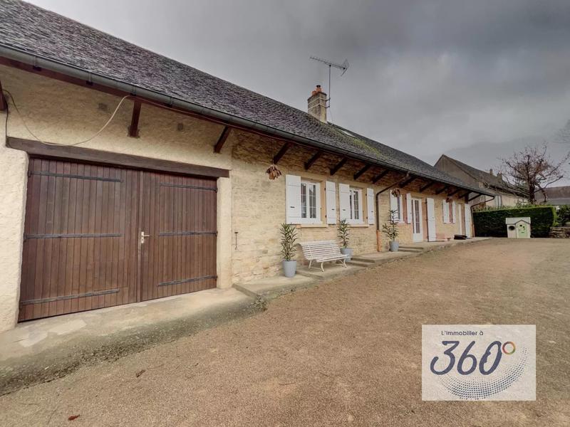 Maison - 143 m² - 5 pièces