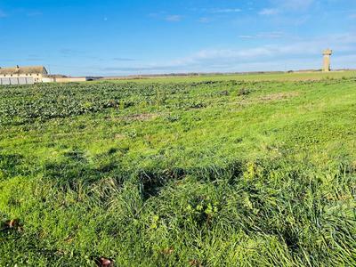 Terrain constructible - 1 166 m²