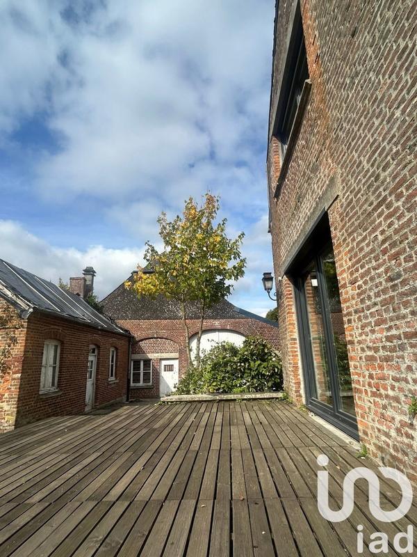 Maison - 222 m² - 12 pièces