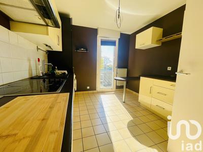 Appartement - 80 m² - 3 pièces