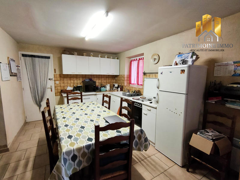 Maison - 260 m² - 5 pièces