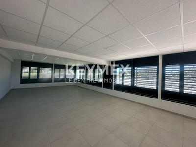 Local d'activité / Entrepôt - 333 m²