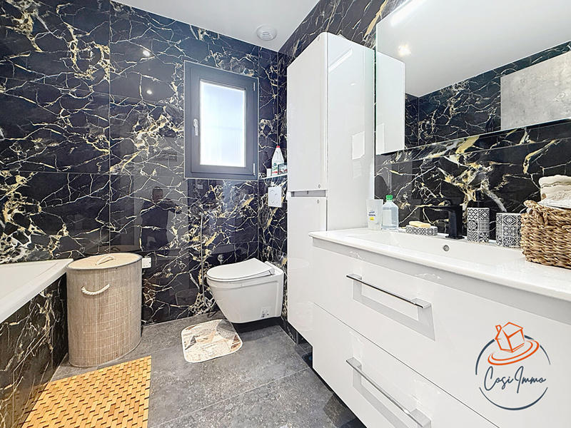 Maison - 115 m² - 5 pièces