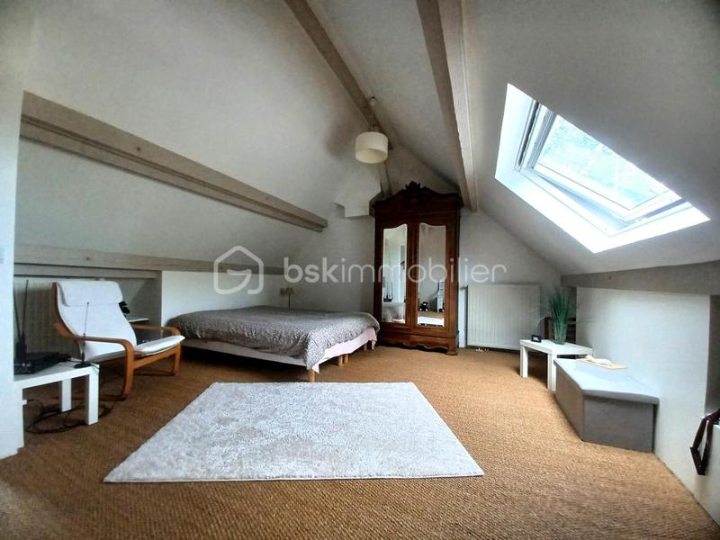 Maison - 224 m² - 7 pièces