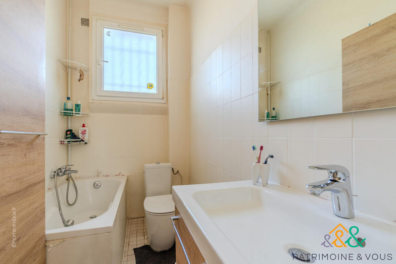 Maison traditionnelle - 150 m² - 7 pièces