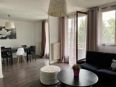 Appartement - 83 m² - 4 pièces