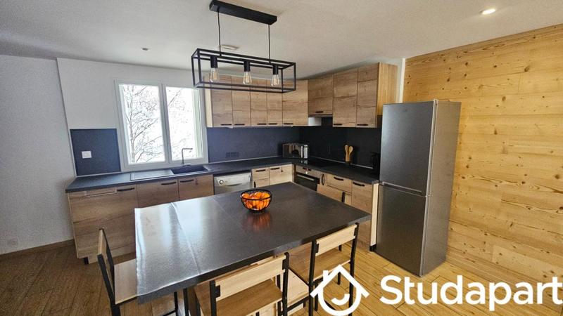 Appartement - 75 m² - 3 pièces