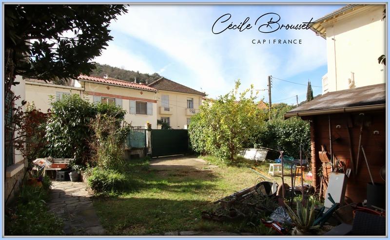 Maison bourgeoise - 163 m² - 6 pièces