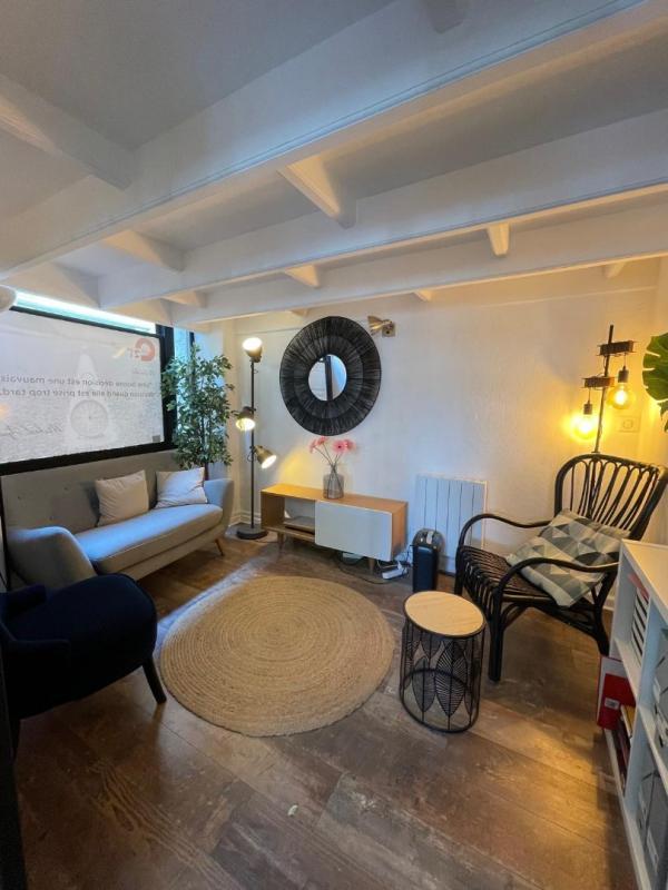 Local commercial - 73 m² - 4 pièces