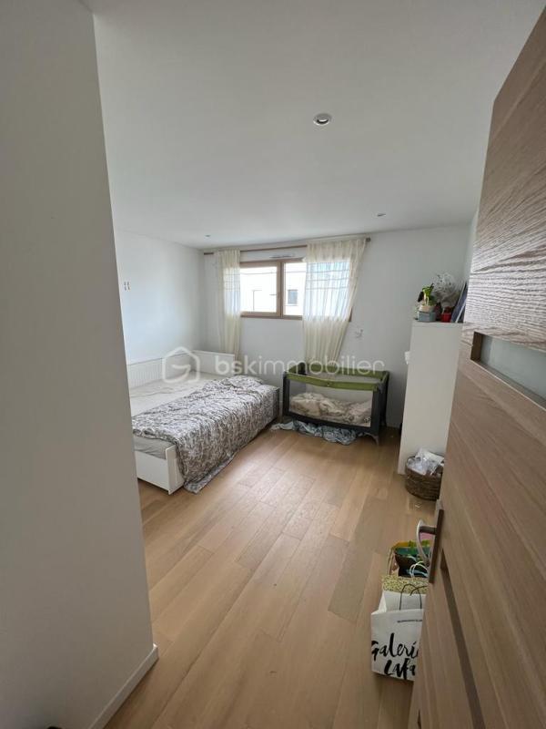 Maison - 149 m² - 7 pièces