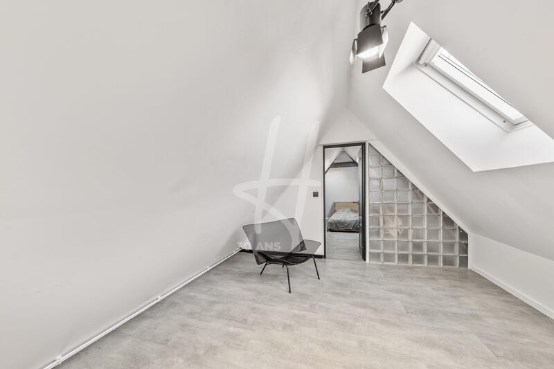 Maison ancienne - 245 m² - 8 pièces