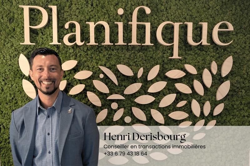 Maison - 177 m² - 6 pièces