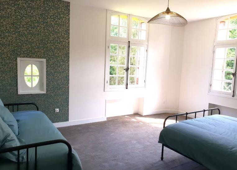 Manoir - 1 200 m² - 30 pièces