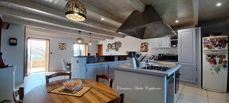 Maison - 126 m² - 4 pièces