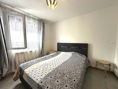 Maison - 195 m² - 9 pièces