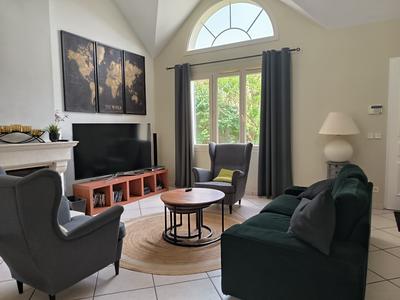 Maison - 171 m² - 8 pièces