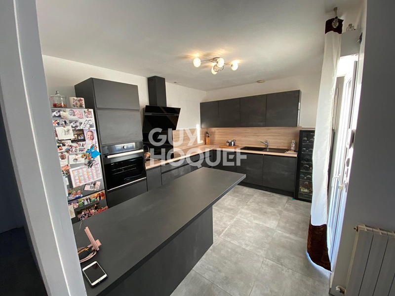 Maison - 130 m² - 7 pièces