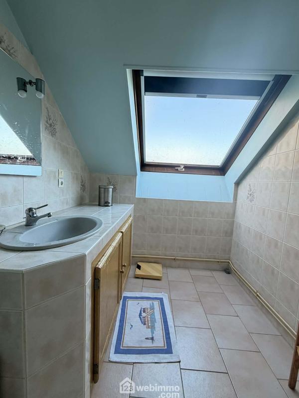 Maison - 226 m² - 7 pièces